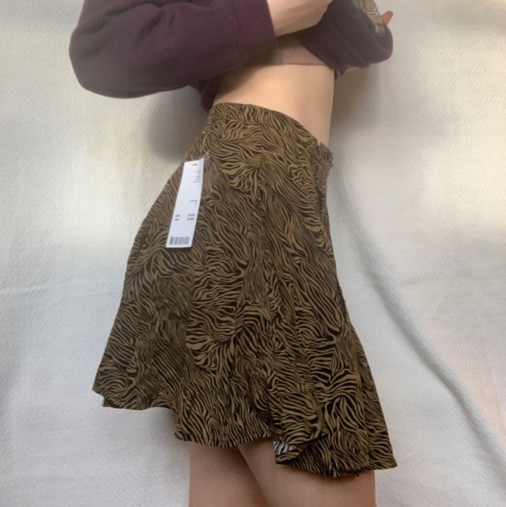 urban outfitters mini brown zebra print skirt NWT